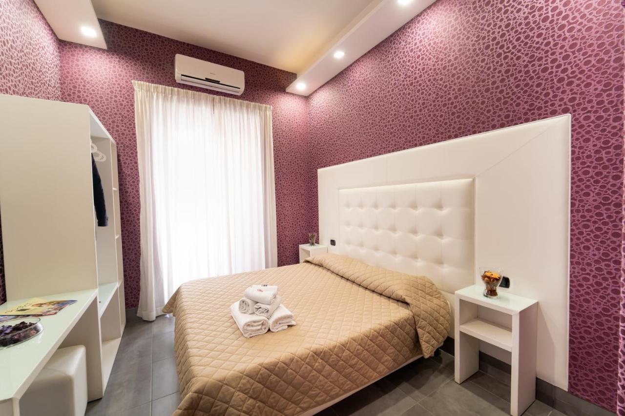 Отель Royal House Napoli Centro, By Clapa Group Экстерьер фото